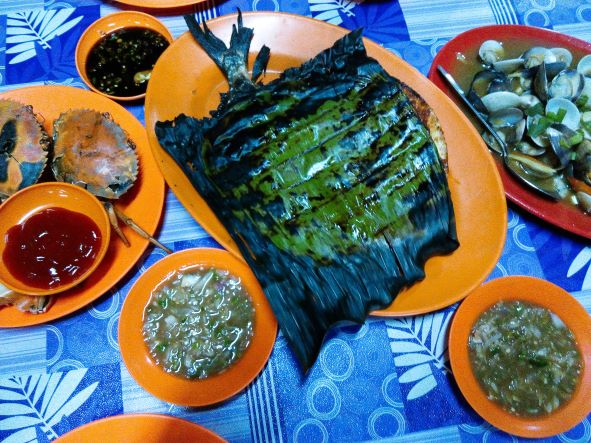 Ikan Bakar Adnan Bin Hassan at Medan Ikan Bakar Teluk Tempoyak