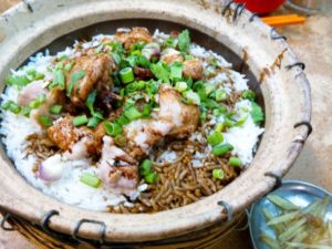 Claypot Chicken Rice Kedai Makanan Kim Poh Segambut