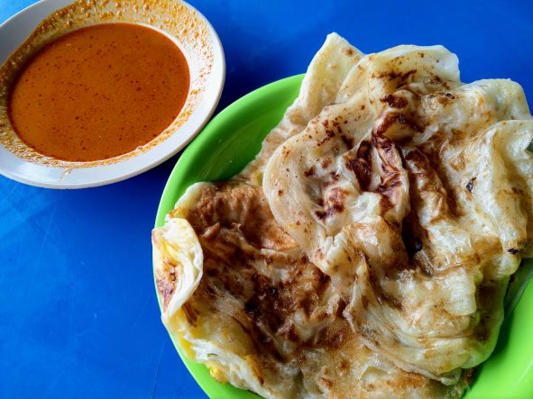 Roti Canai Pak Tam Kg. Sitiawan | Local Breakfast By The River