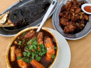 Serendah Tomyam 河边东炎